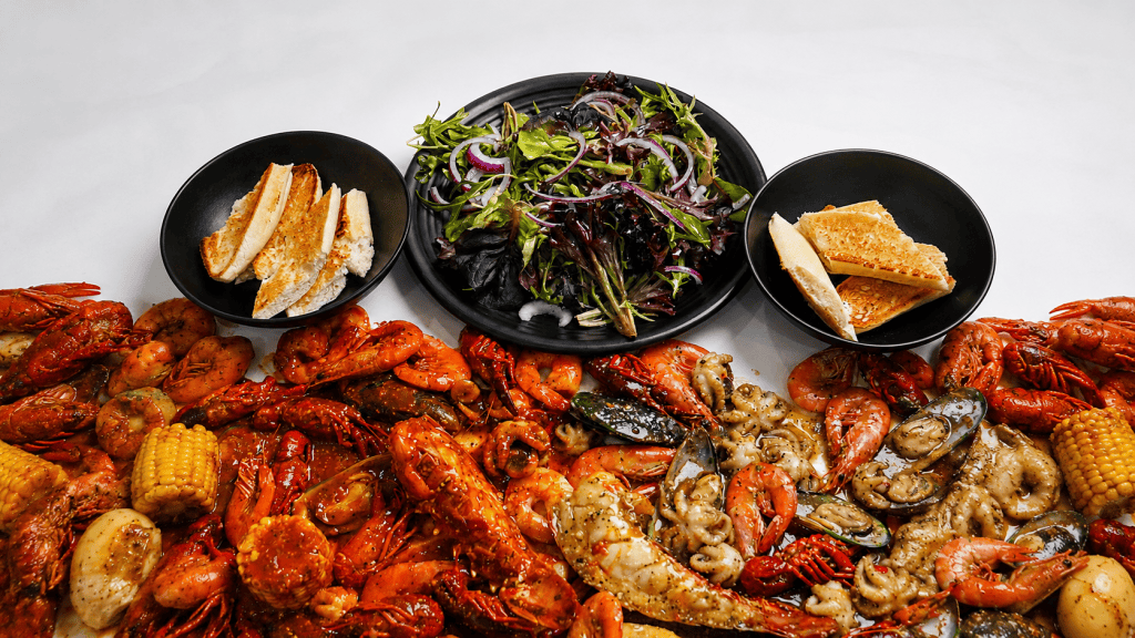 Kickin’Inn All You Can Eat seafood feast